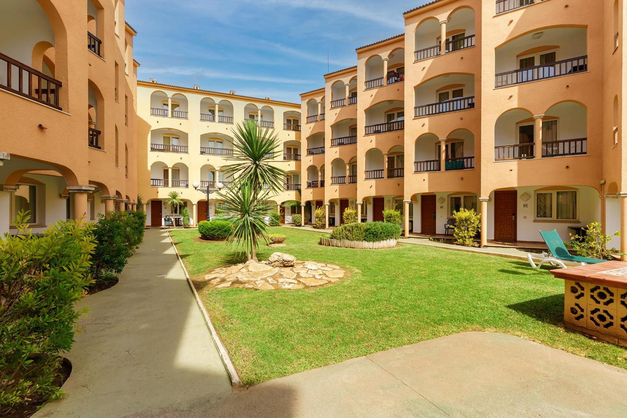 Apartamentos Turisticos Jardines Del Plaza Peñíscola 外观 照片